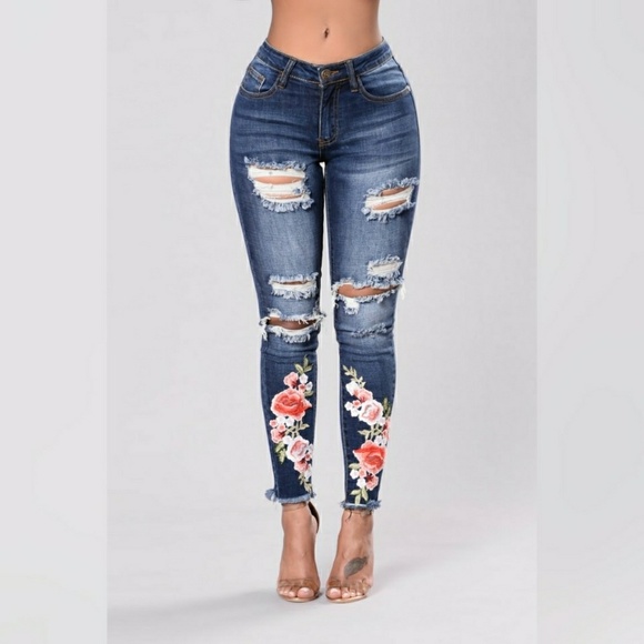 Fashion Nova Denim - Mid Rise jeans with flower patches